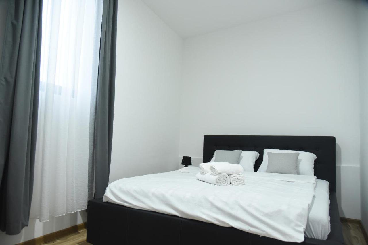 Restoran,,Vuk,, Trsic Bed & Breakfast Exterior photo