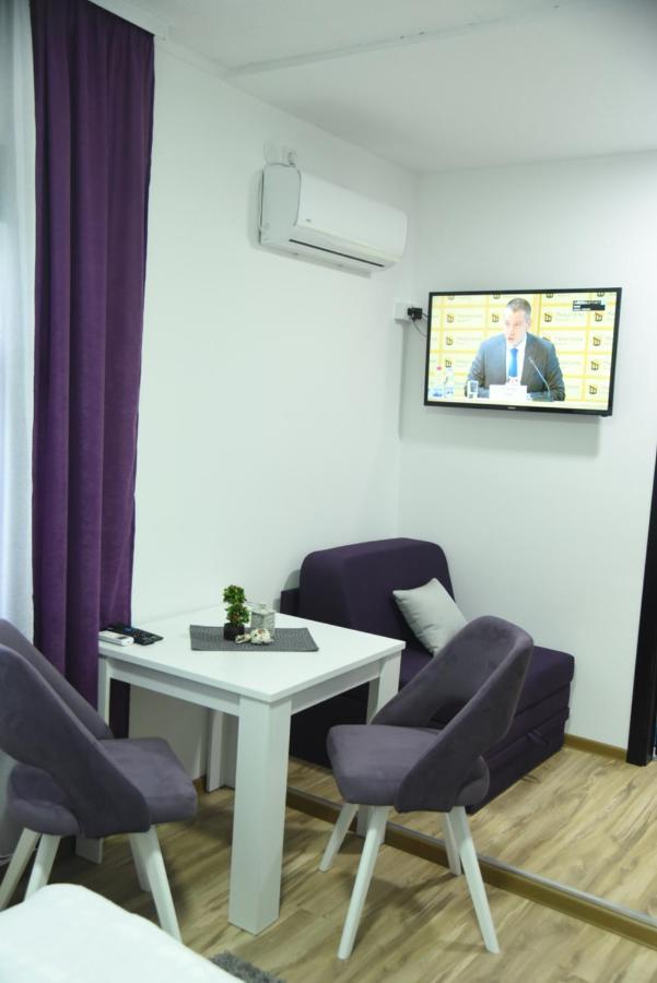 Restoran,,Vuk,, Trsic Bed & Breakfast Exterior photo