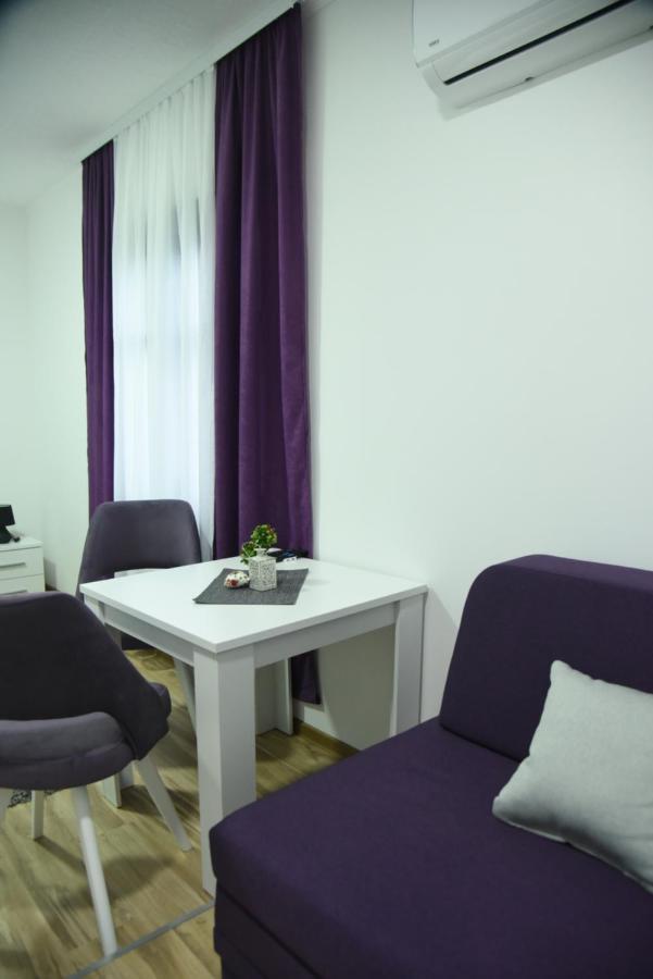 Restoran,,Vuk,, Trsic Bed & Breakfast Exterior photo